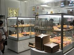 面包甜点陈列柜-奈雪的茶(市百一店)