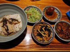 葱油拌面-老外婆本帮面(塔城路店)