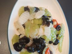 -赶海部落海鲜城(海阳路店)