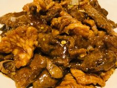 传统老爆三-陈傻子餐厅(世纪都会店)