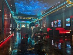 -屋有岛沉浸游戏旗舰店(中山公园店)