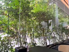-铜锣湾·有麝自然香(渝北财富中心店)