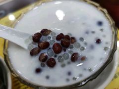 鲜奶红豆西米露-大良甜品店(金泽店)