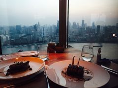 靠窗位-翡翠36餐厅(浦东香格里拉店)