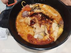 -吕阿婆骨汤麻辣烫(云岗店)