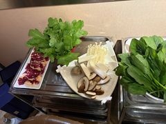 -潮汕三宝鲜牛肉火锅