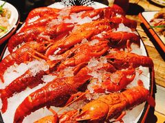 -虾弄弄海派小龙虾·牛羊蝎子火锅