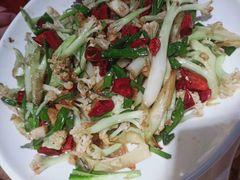 -费大厨辣椒炒肉(万家丽一店)