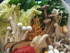 -享月汤皇·海鲜小火锅·聚会(曲江创意谷店)