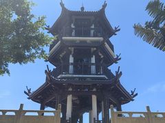 -三亚亚龙湾人间天堂鸟巢度假村