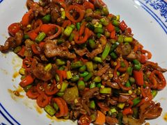 -三湘四水正宗湘菜(君峰路店)