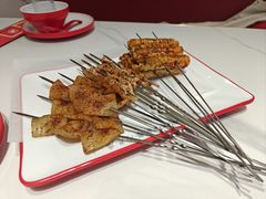 -百龙烤骨头·鲜肉烧烤·小龙虾·KTV(长春总店)