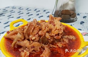 Spicy Preserved Chicken Feet
