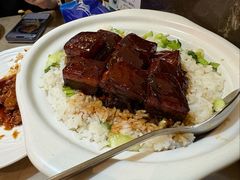 红烧肉焖饭-新白鹿餐厅(金鹰新街口店)