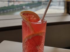 -杏荟旋转餐厅(广州爱群店)