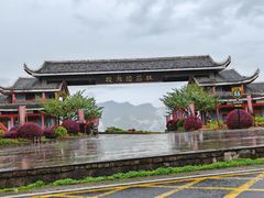 -梭布垭石林景区