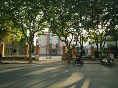 -上海市控江中学