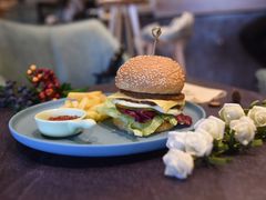 -ZING COFFEE 镜咖啡