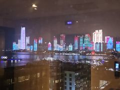 -青岛海尔洲际酒店