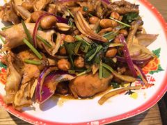 -那红花·东北菜铁锅炖(仙林金鹰店)