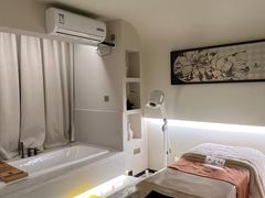 -瑶舍头疗·瑶浴·芳香热石SPA(五洲国际店)