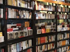 -西西弗书店&矢量咖啡(来福士广场店)