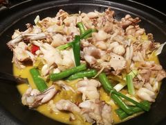 黄金酸菜牛蛙-蛙三泡椒牛蛙(万象城店)