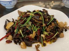 爆炒羊杂-哈啾嗨·新概念蒙餐(红星新城店)