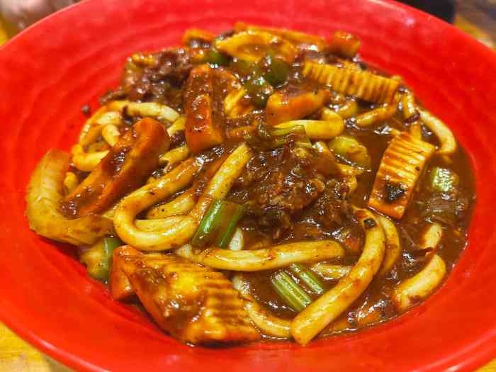 米字格新疆米粉(清华东路店)-"在学校也能吃到真的超棒点了「酱香鸡肉
