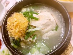 -神仙雪浓汤(明洞店)