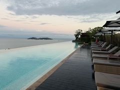 -瑰丽酒店·海吧·天际下午茶·现场DJ·天台酒吧