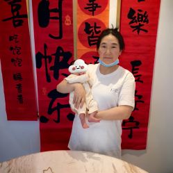 -玥奢国际母婴护理中心(滨江宝龙店)