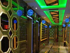 -V麦量贩KTV(富康城店)