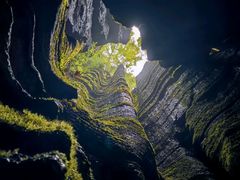 -梭布垭石林景区