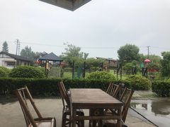 -灶头屋里