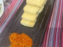 -香巴拉云南餐厅(华莱坞店)