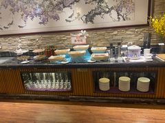 -安徽饭店·白鹭阁自助餐厅(梅山路店)