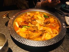 沙湾原始大盘鸡-丝路金桃·新疆菜(徐汇店)