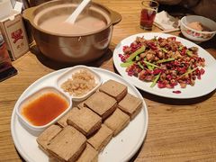 -汉小城·老铫子藕汤·乡野湖北菜(江汉路吉庆街店)