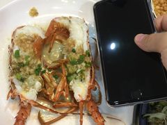 -鑫悦楼煎蟹·16年海鲜大排档