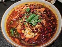 -万重锦·人文川菜馆(骡马市店)
