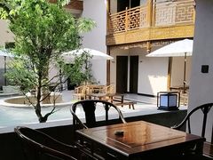 -华冠悠岚·庭院餐厅(青城后山店)