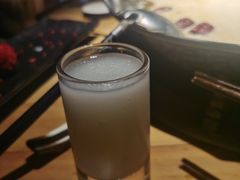 -湊湊火锅·茶憩(杭州湖滨银泰in77店)