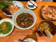 -老滇山寨•云南特色菜•地方菜•民族风情歌舞表演(金碧店)