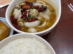 金汤酸菜鱼饭-日月永和中国餐饮名店(凤凰店)