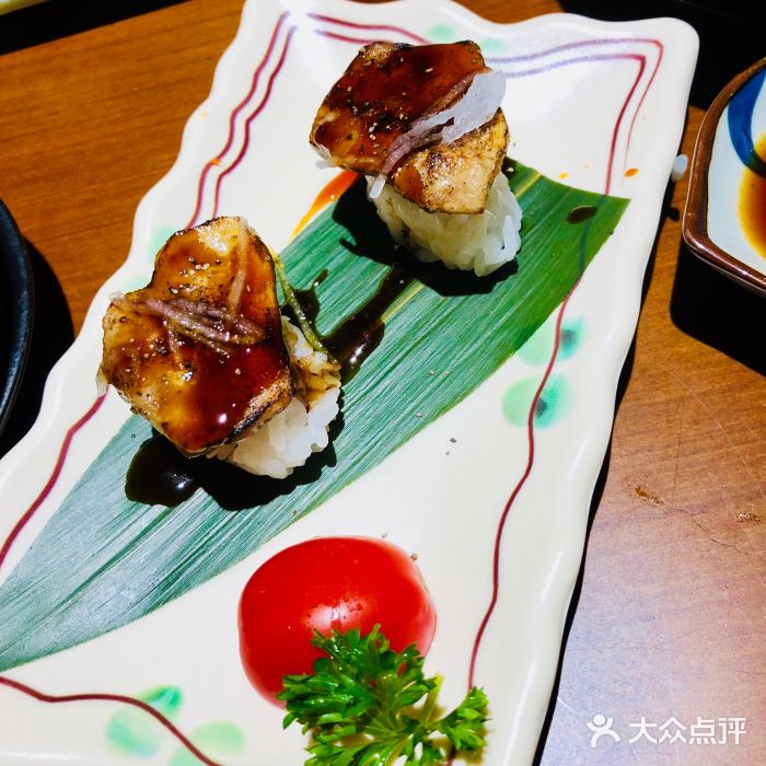 魔丼屋(日月光店)鹅肝寿司图片