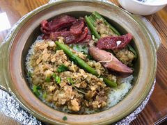 -崖口煲仔饭