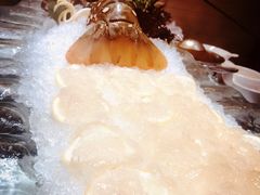 -红鼎豆捞·非遗鲍皇汤火锅(宝丰路店)