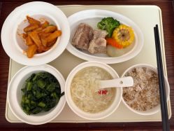 -乐茵敔山湾月子中心(独栋湖景店)