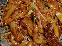 干炒牛肉河粉-避风塘(金山万达店)